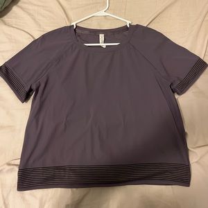 Lululemon deep purple cropped top